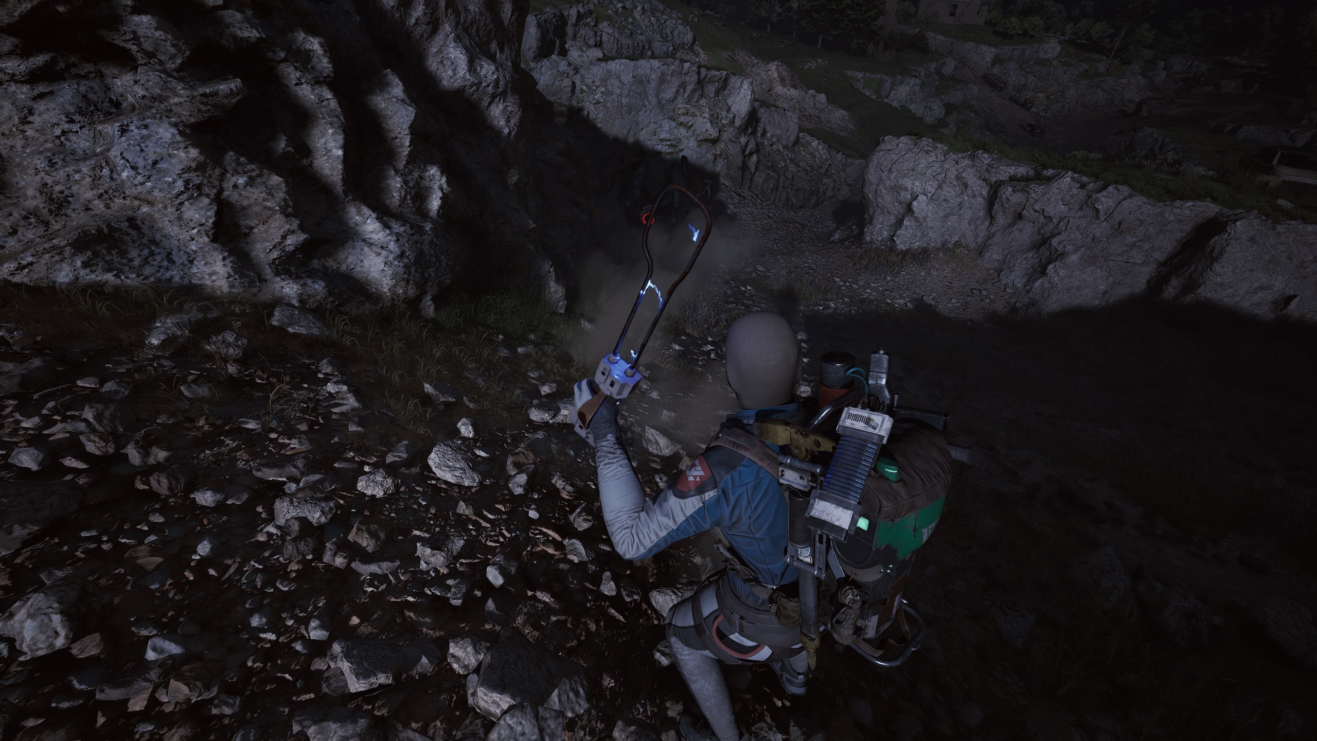 Ping Discipline in Arc Raiders: Communicate More While Talking Less